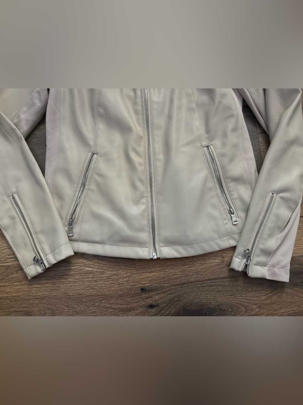 Calvin Klein Women's Light Cream Leather Moto Jacket - Picture 3 of 5